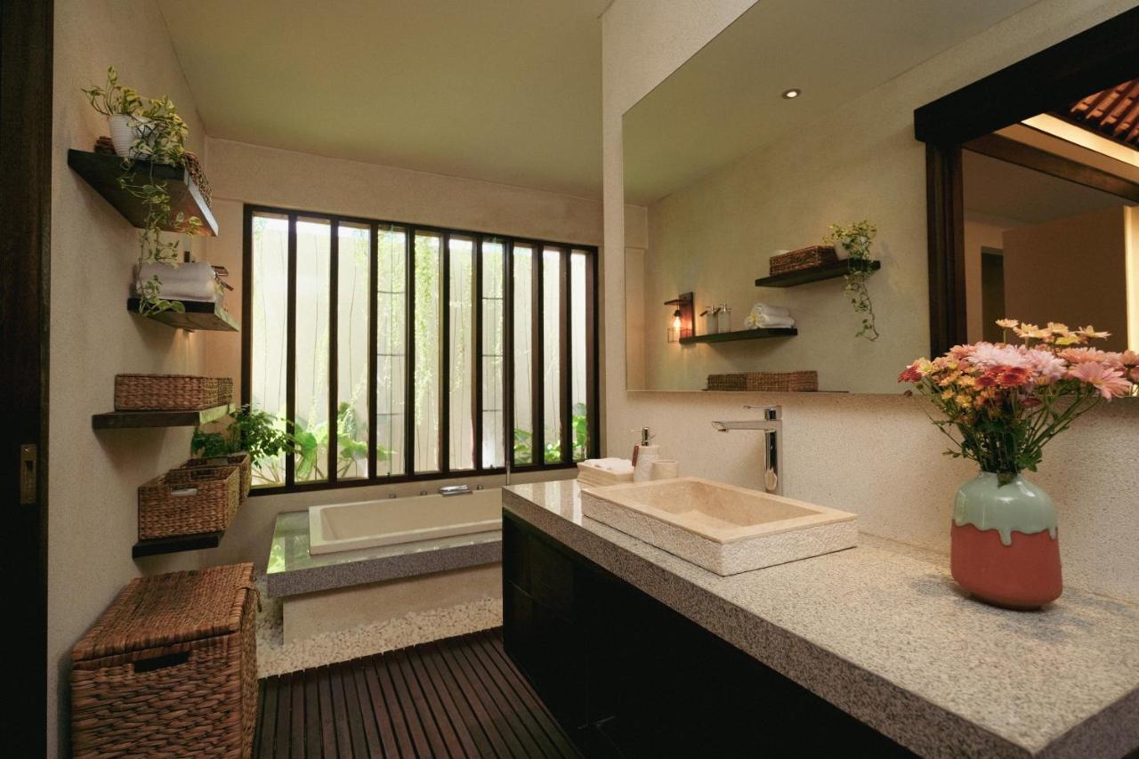 Sunset Palms Beach Villa Jimbaran  Bagian luar foto
